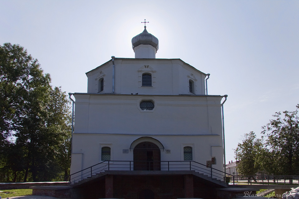 Ярославово дворище и торг,Церковь Георгия на Лубянице 1356 г