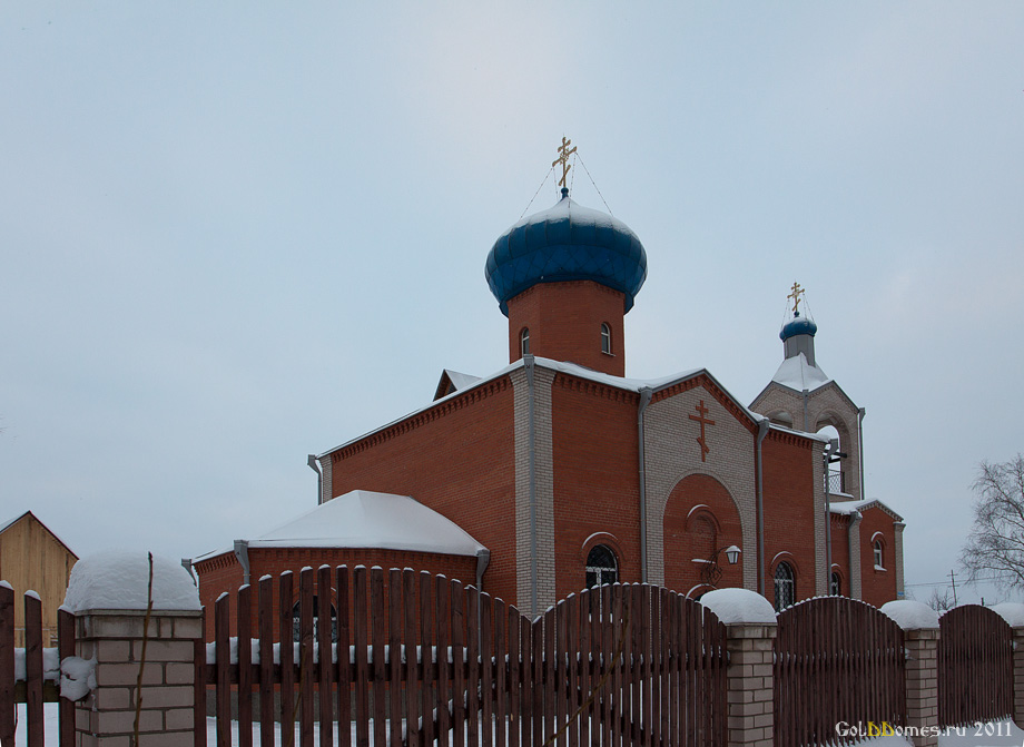 Шимск,Церковь Благовещения Пресвятой Богородицы 2006г