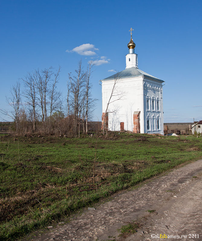 Суздальский район,с.Абакумлево,Церковь Михаила Архангела 1758г