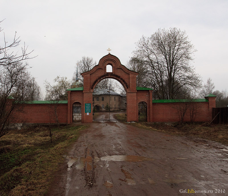 Антониево-Дымский монастырь